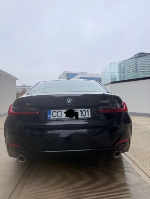 BMW Seria 3  - 320i xDrive 4x4 • 2023 • 11.000 km • CORP DIPLOMATIC