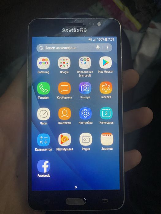Samsung j5 небольшая трещина