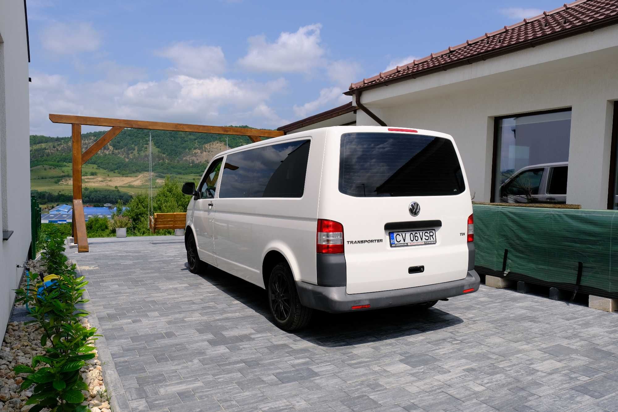 Volkswagen Transporter T5 Multivan 9 locuri