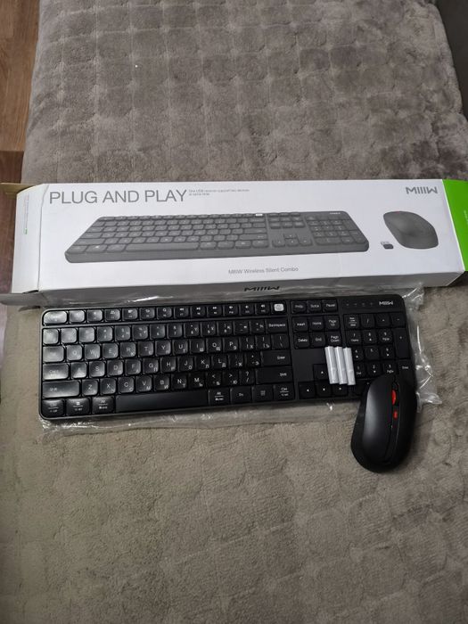 Беспроводная клавиатура+мышь Клавиатура + мышь Xiaomi