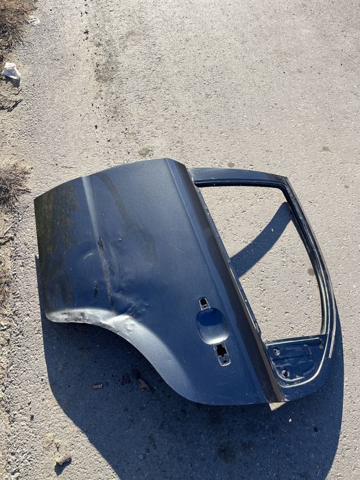 продам дверь на шевролет нексия