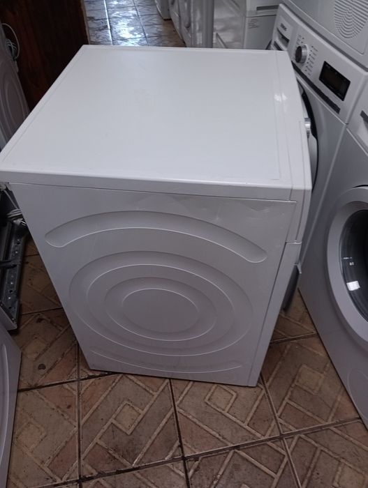 Сушилня с термопомпа Сименс Siemens IQ 700 A+++ 8кг 2 години гаранция