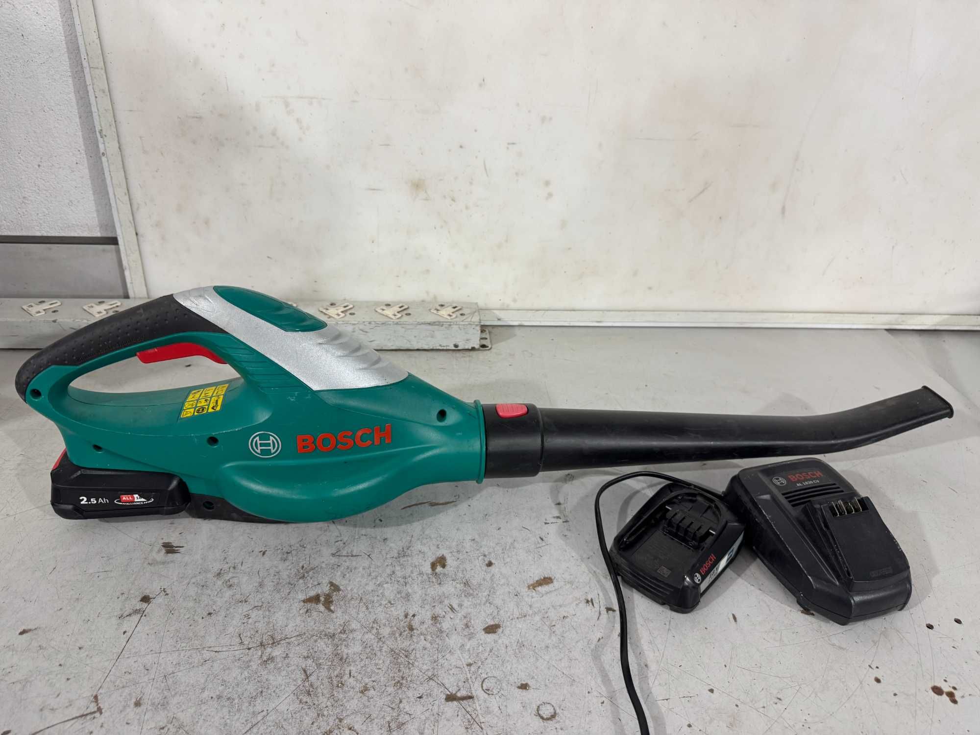 Духалка за листа  - Bosch ALB 18 Li