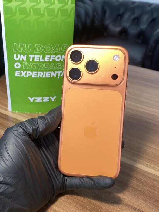 iPhone 17 Pro • 512 GB • Cosmic Orange