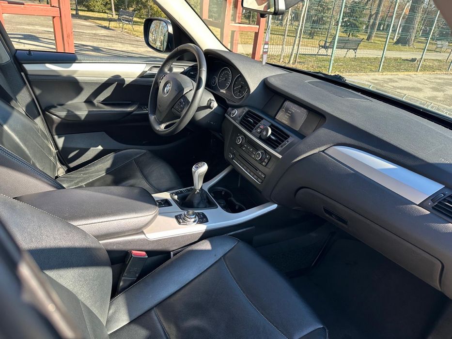 BMW x3 F25 2.0d xDrive 163cp Manuala Panoramic