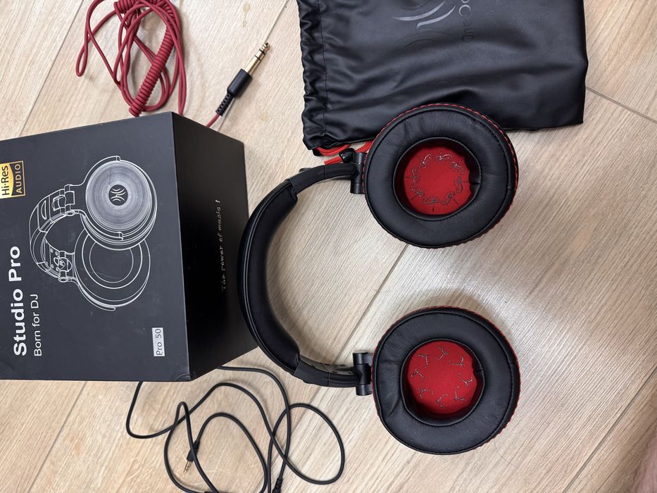 Студийные наушники OneOdio Pro 50