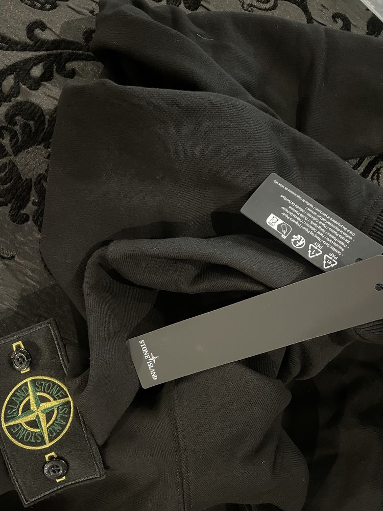 Stone Island блуза с дълъг ръкав . М размер .