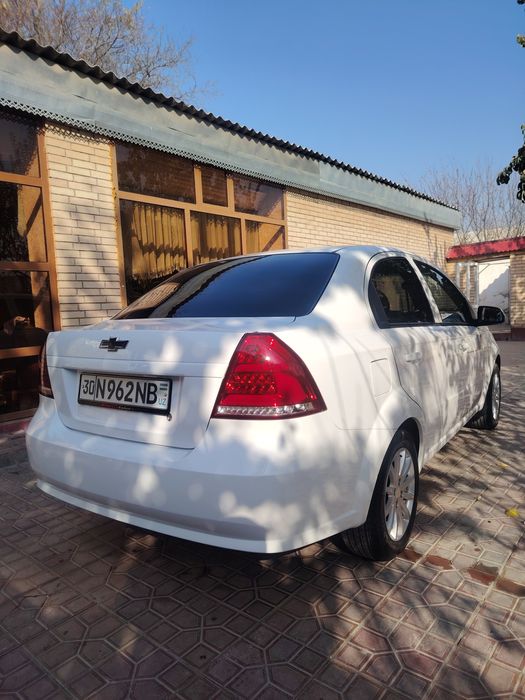 Nexia 3 avtomat nasiya savdoga beriladi.