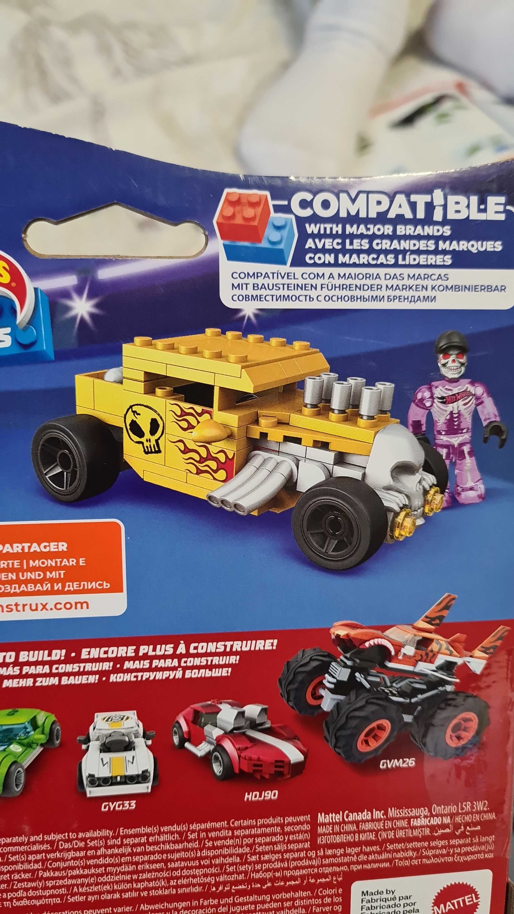 Masina cu om hotwheels, mega bloks