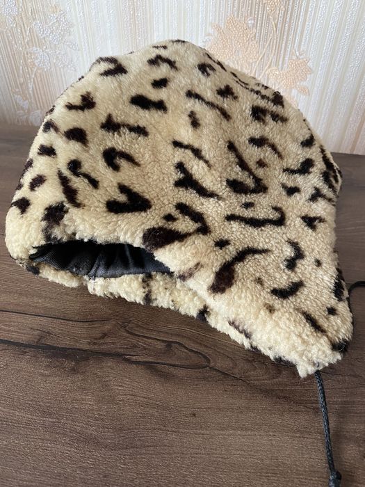 Продам шапку детскую