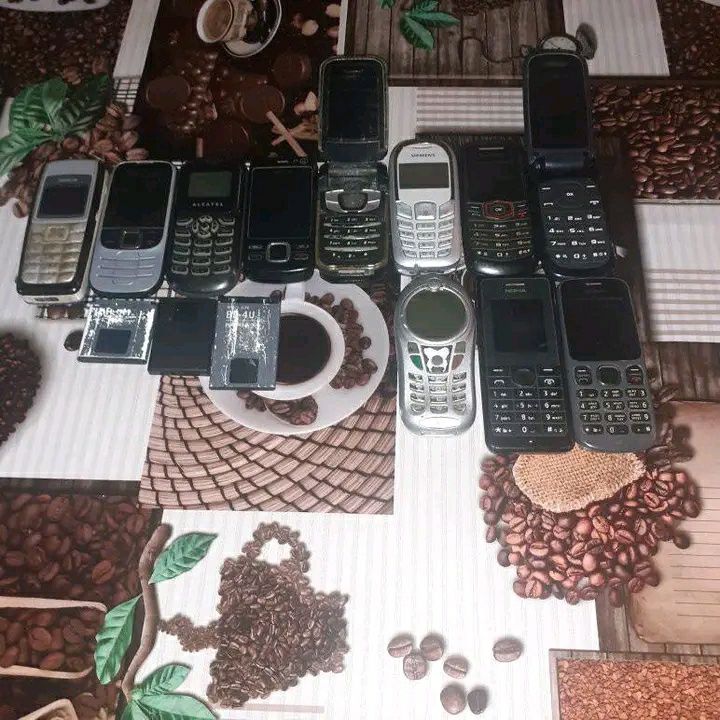 Телефони за продажба.