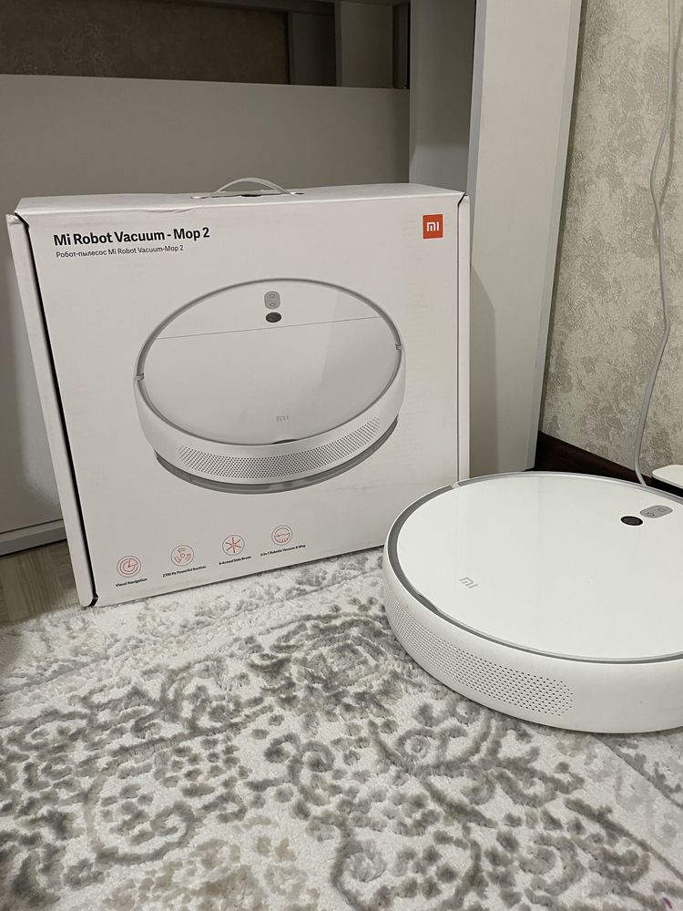 Продам робот пылесос xiaomi mi robot vacuum mop2