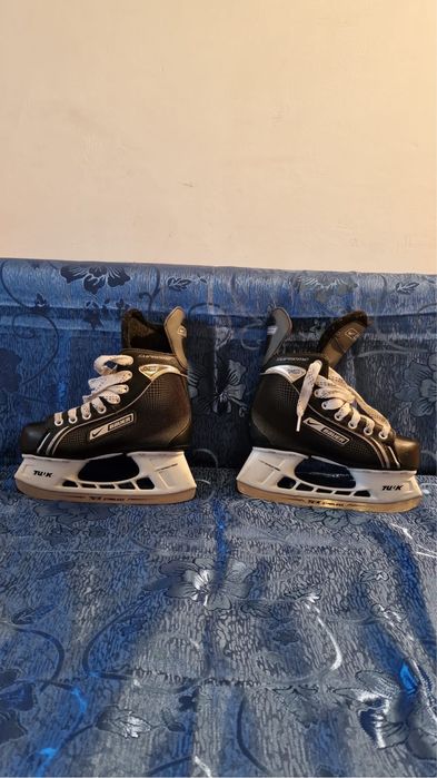 Patine Nike Bauer nr 36 in stare foarte buna
