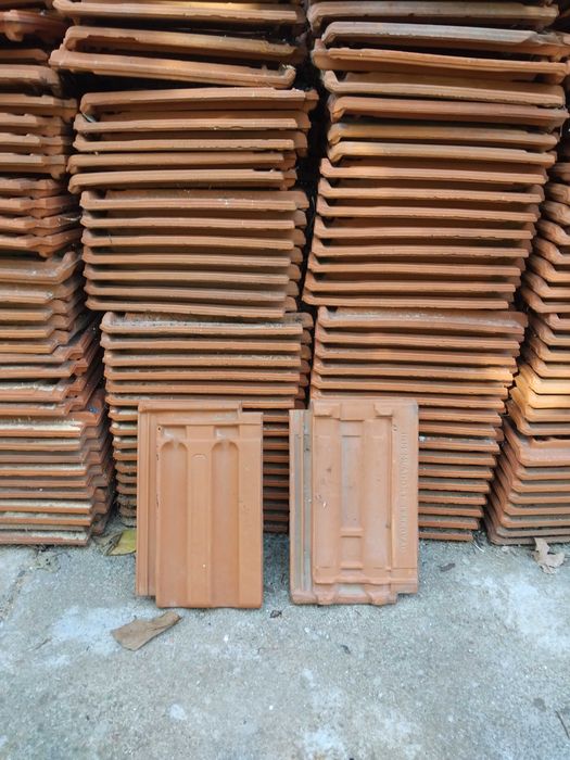 Продавам нови керемиди Младост