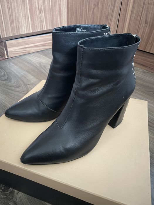 Продам стильную обувь