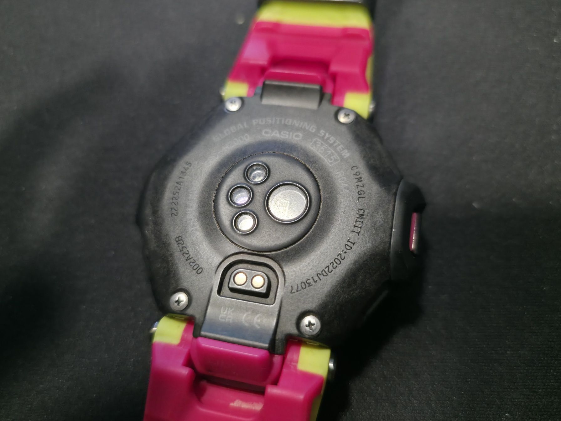 Продавам CASIO GBD-H2000-1A9