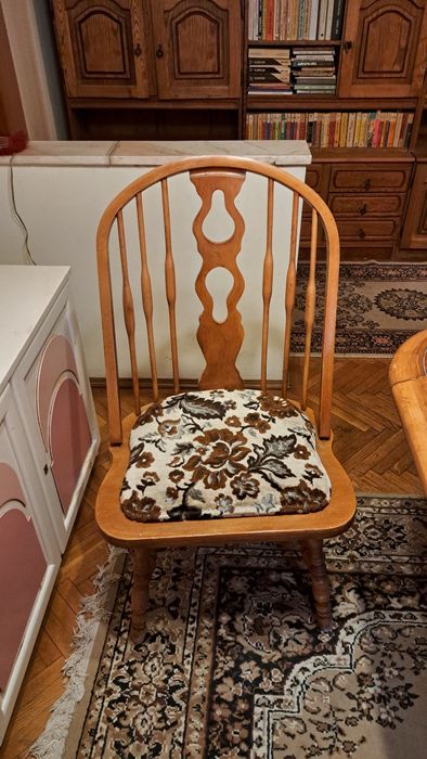 Vând masă lemn masiv