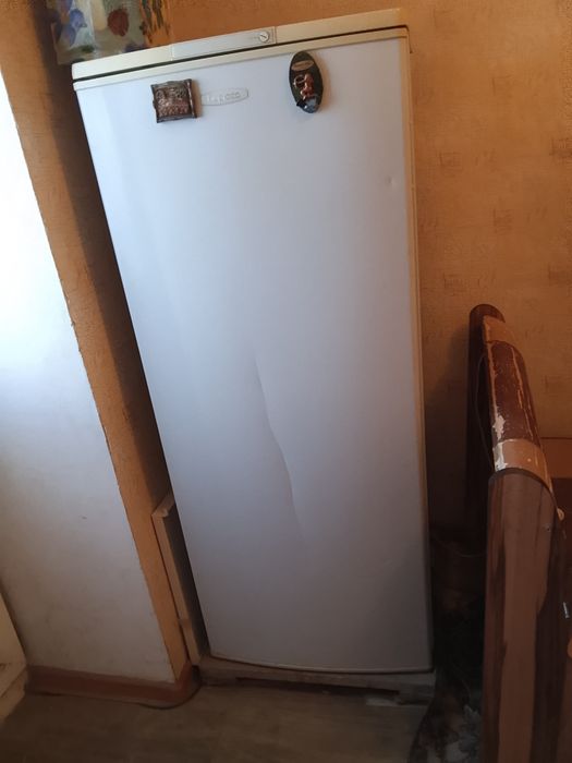 Холодильник сатылады