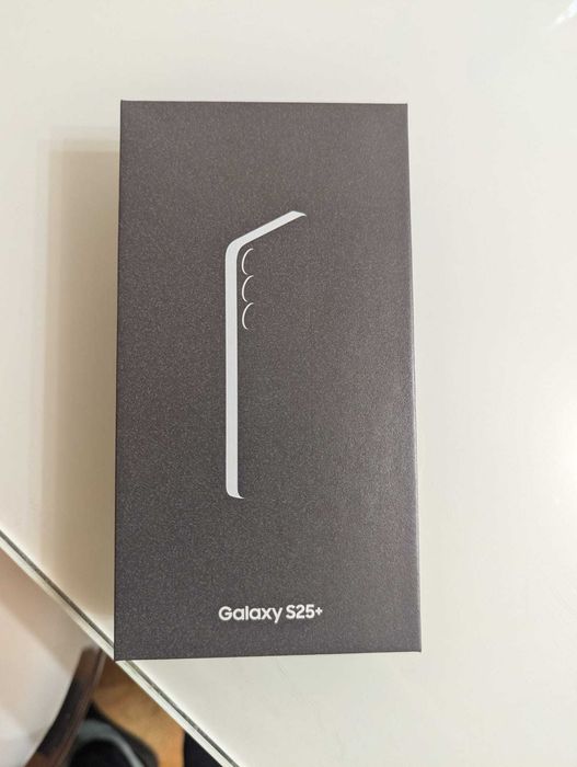 Samsung Galaxy S25+ nou