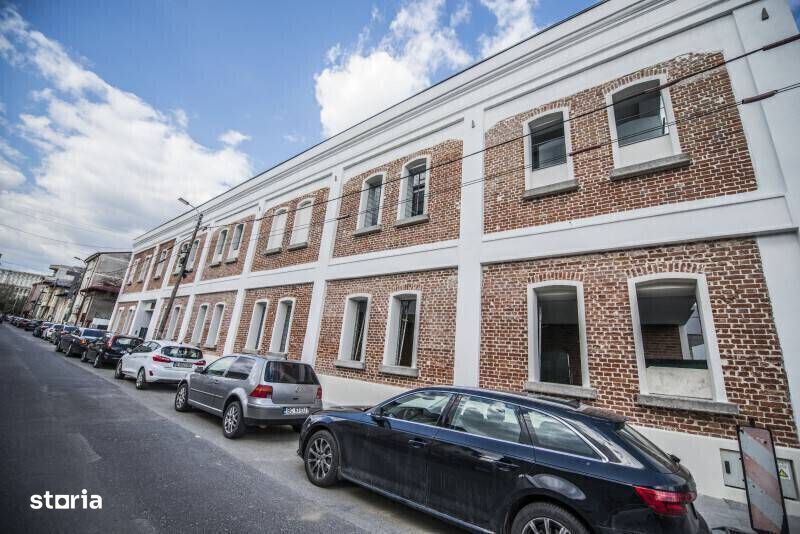 Apartament 2 camere mobilat/utilat lux cu terasa zona Parc Carol