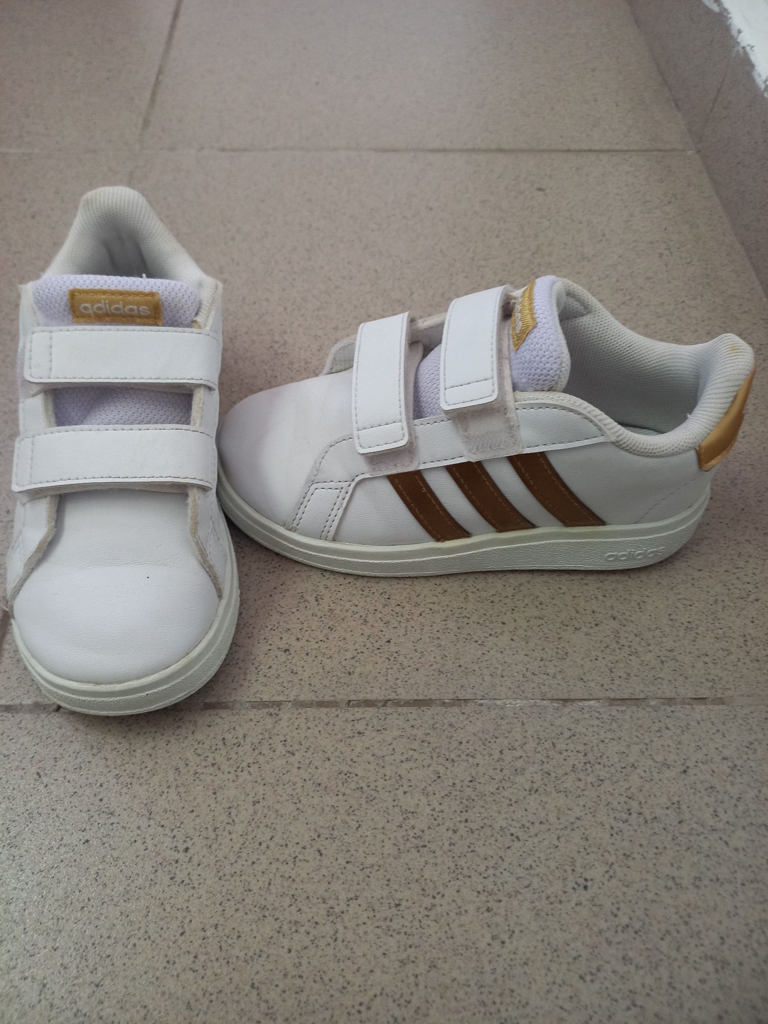 Детски оргинални маратонки adidas