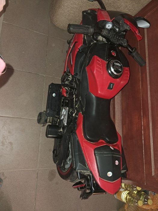 Motor pt copi pentru 6-7 ani pana la 30 kg mere bine