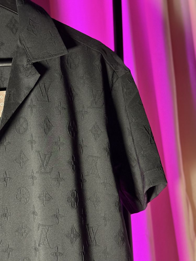 Compleu Louis Vuitton satin