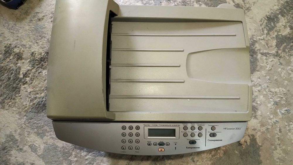 Принтер hp laser jet 3052