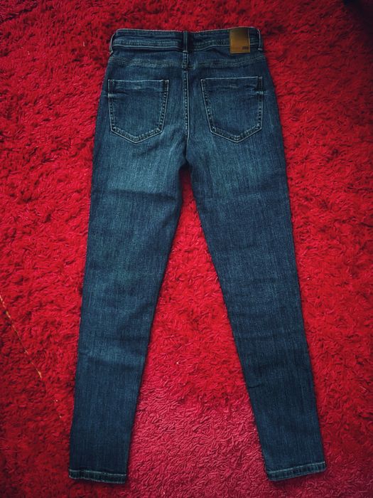 Blugi Zara masura 32