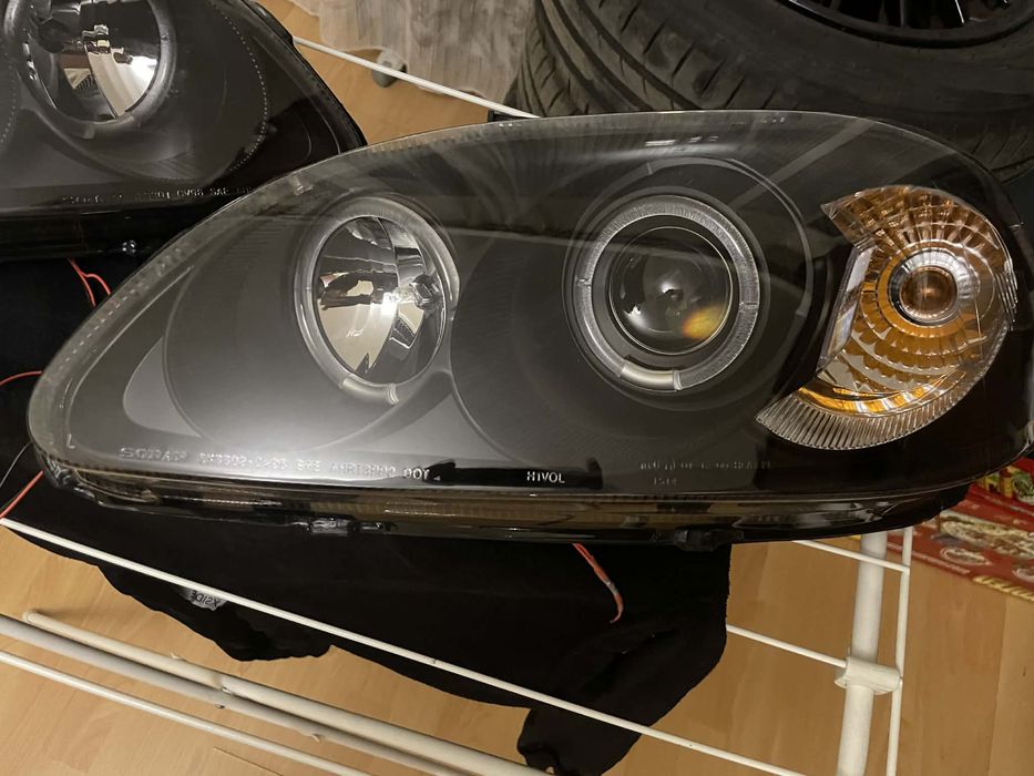 Фарове за Хонда Сивик 6 генерация