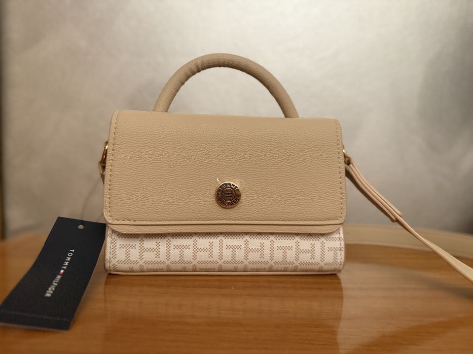 Geanta Tommy Hilfiger