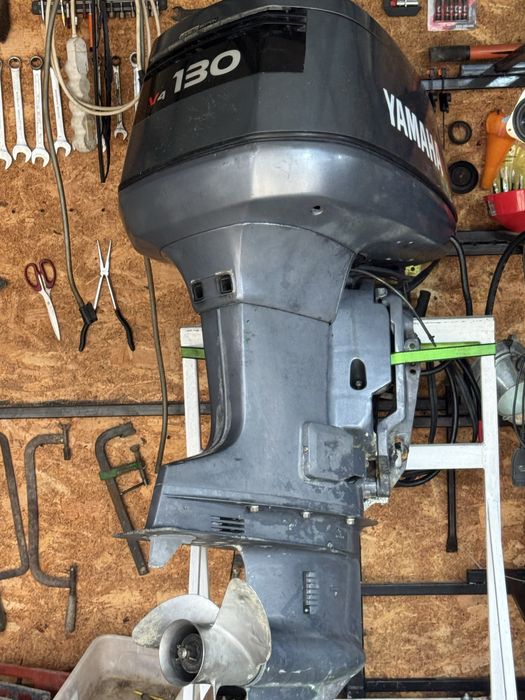 Vand Motor barca yamaha 130 cai complet