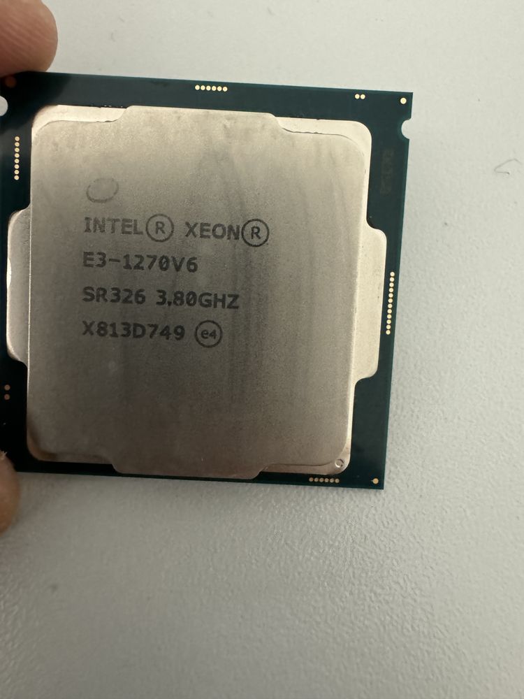 Процесор Intel Xeon E3-1270v6 SR326 сокет LGA1151