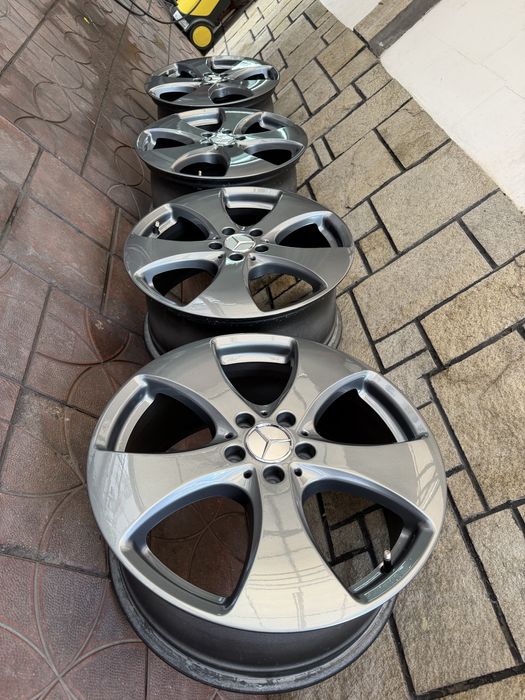 Оригинални Mercedes 19” Джанти – Топ Състояние!