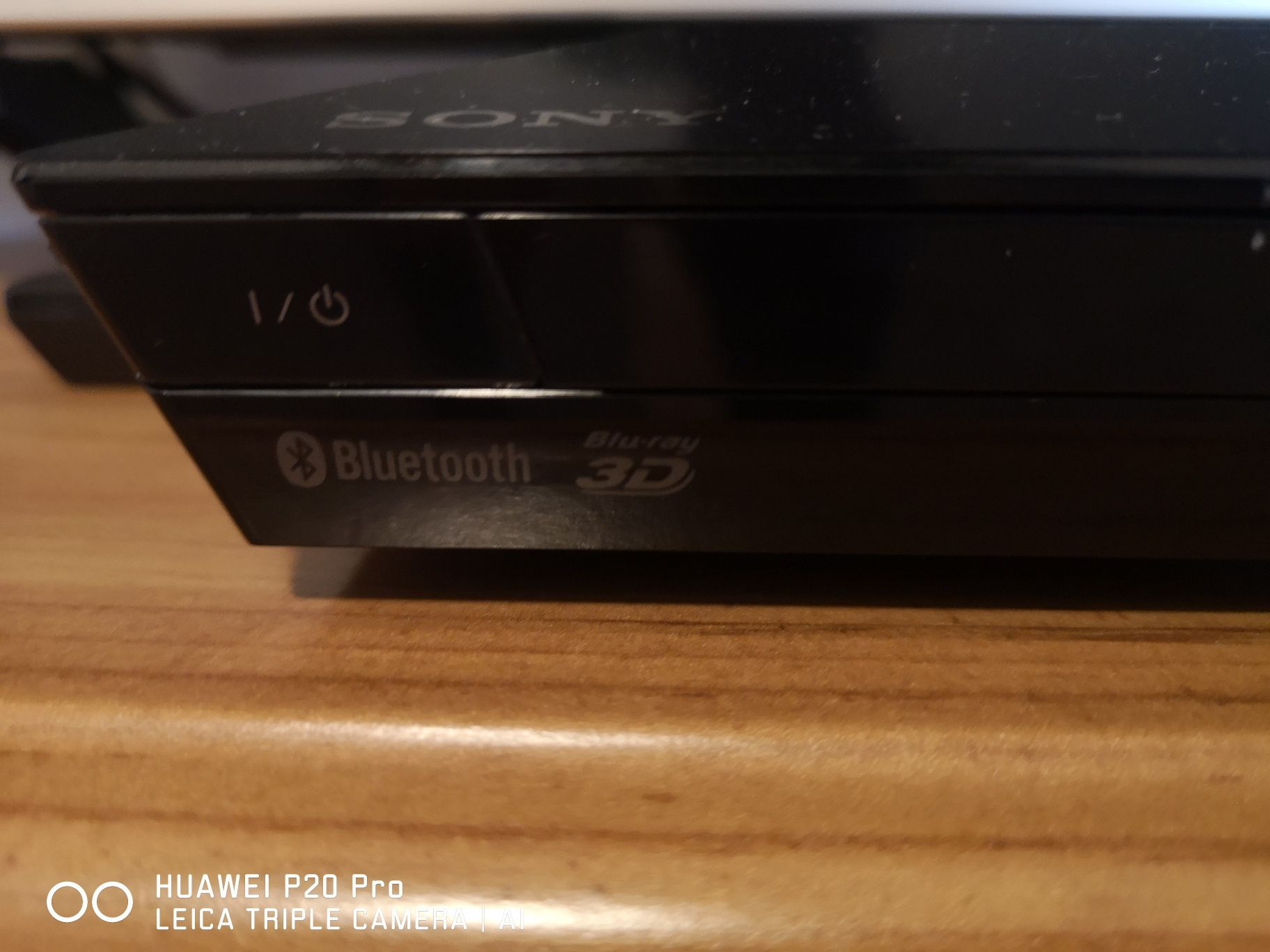 Sony combină +boxe +subwoofer +telecomanda