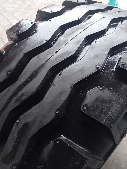 Se vinde cauziuc remorcă basculabilă/mig