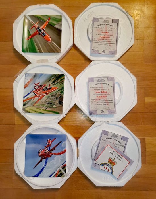 Антикварна чинийка за бонбони от фин порцелан Пикадили английски супер