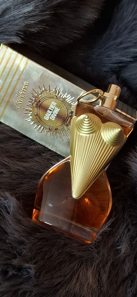 Vând Parfum Divine Le Parfum Jean Paul Gaultier apă de parfum Jpg