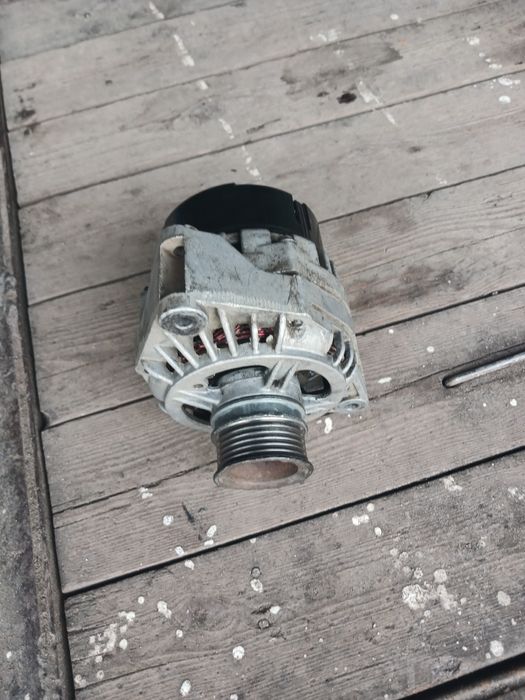 Продам генератор на ваз