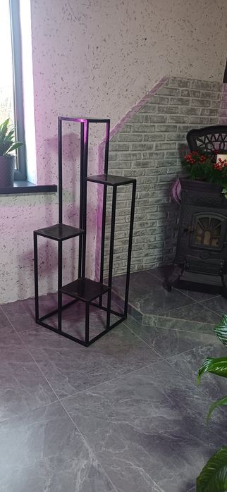 Продам подставку для цветов