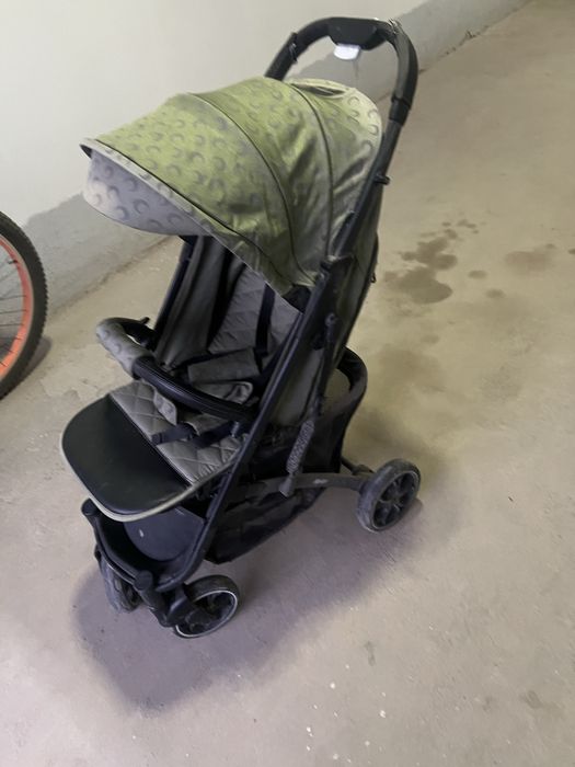 Продаю детскую коляску в отличном состоянии.