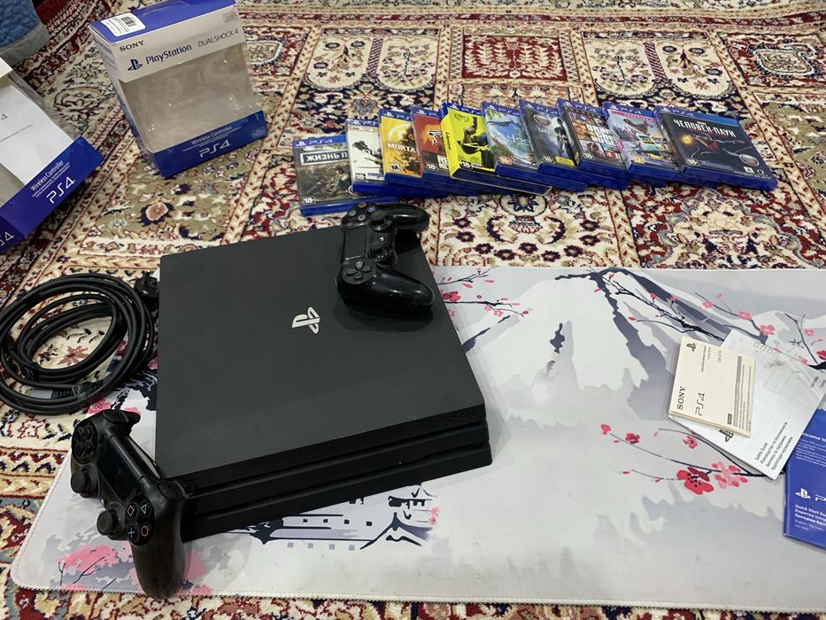 PlayStation 4 pro +10 топовых игр
