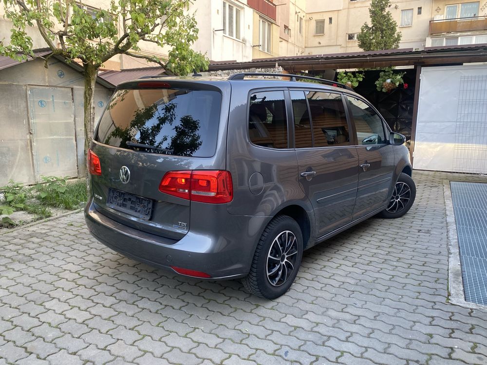 Volkswagen Touran