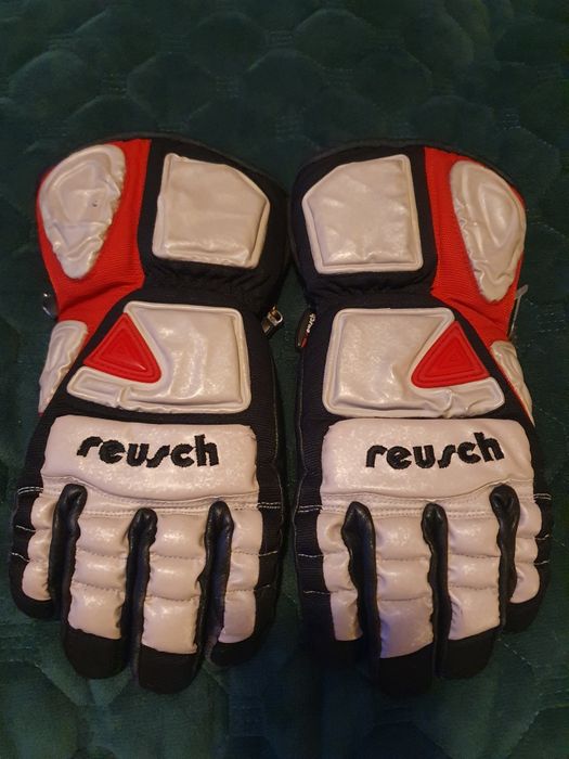 Manusi reusch competitie
