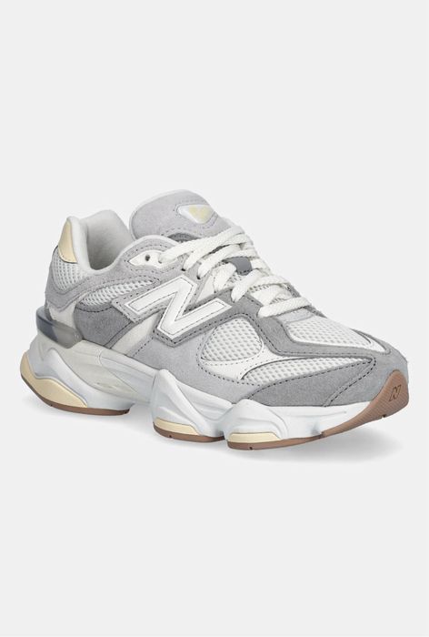 Оригинални New Balance 9060 - 40 размер, 25см маратонки
