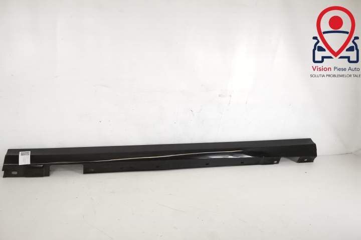 Ornament Prag Stanga Original In Stare Buna Mercedes-Benz  C-Class  W2