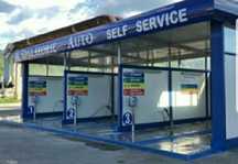Vand spalatorie auto self 4 piste la față