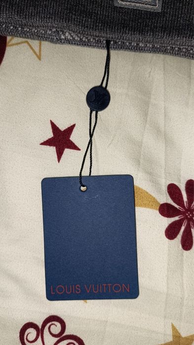 Caciula Louis Vuitton (LV)