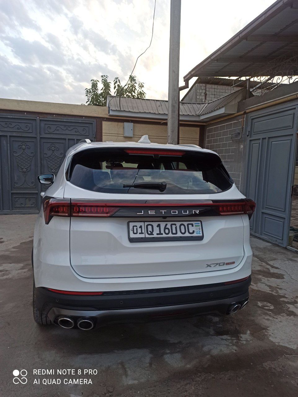 Jetour x70 plus sotiladi