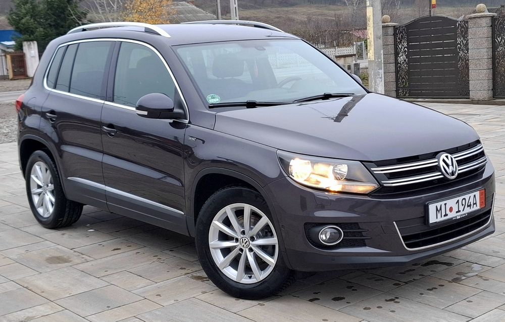 VW Tiguan Lounge 2016 - Euro 6 - Navigatie-cameră marsarier- Zoll vala